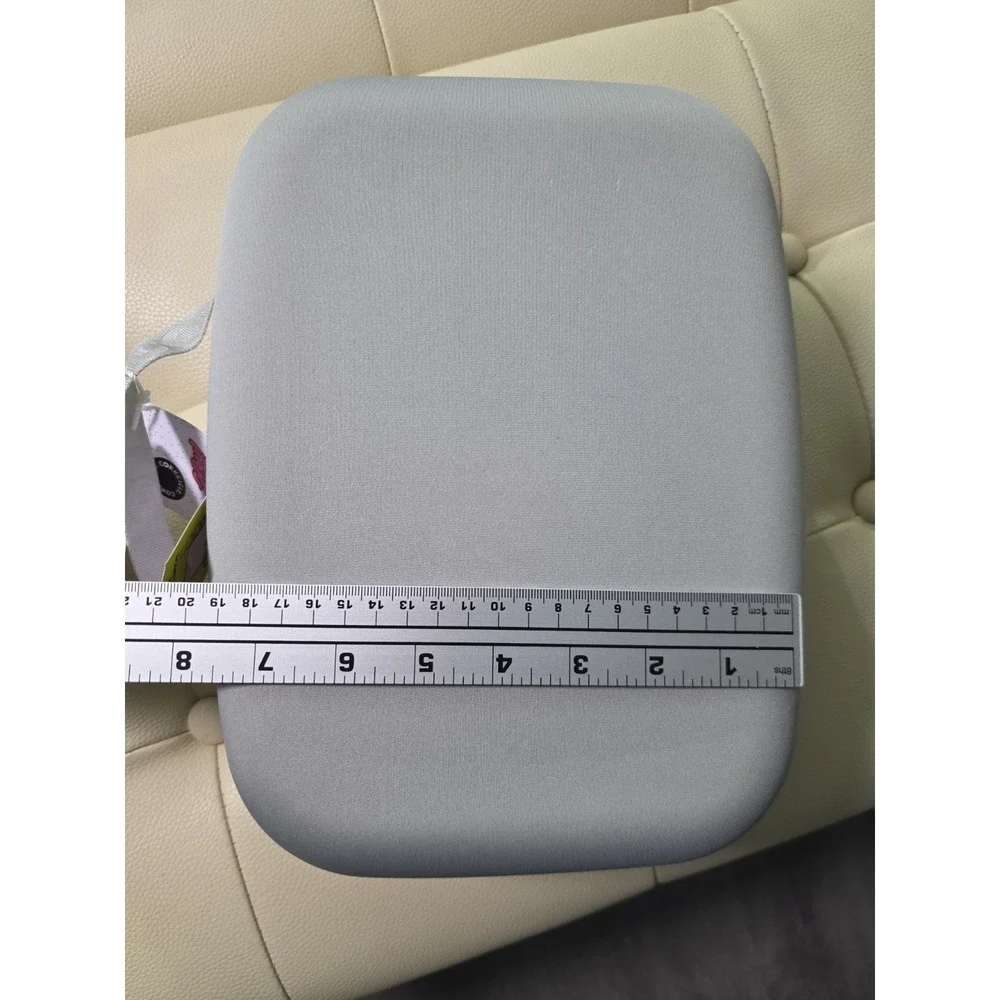 NWT CORKCICLE GREY/ BLUE HARD SHELL, CRUSH PROOF LUNCH POD